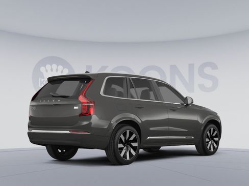 Used 2024 Volvo XC90 T8 Ultimate w/ Protection Package AWD/4WD image 4