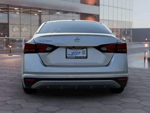 Used 2020 Nissan Altima 2.5 S FWD image 7