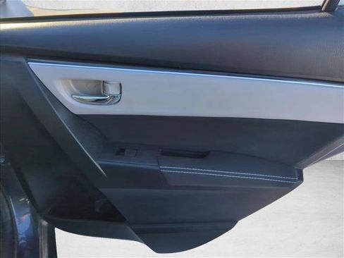 Used 2019 Toyota Corolla LE image 24