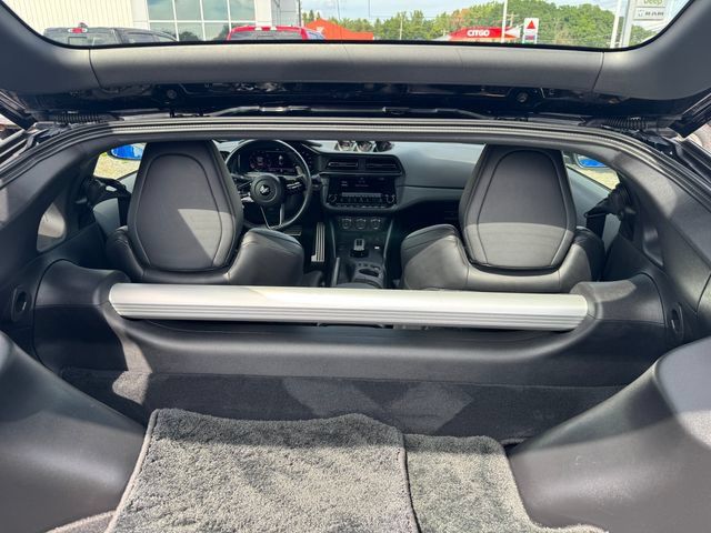 Used 2023 Nissan Z w/ Floor Mat Package (L93) RWD image 33