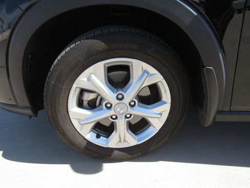 Used 2025 Honda HR-V LX image 5