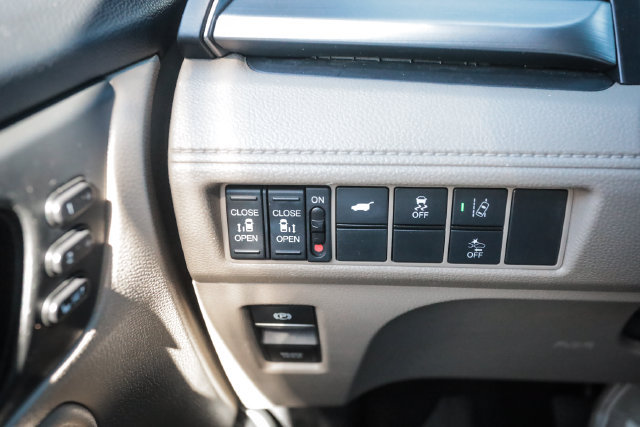 Used 2018 Honda Odyssey EX-L image 37