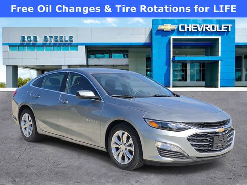Used 2024 Chevrolet Malibu LT FWD image 1