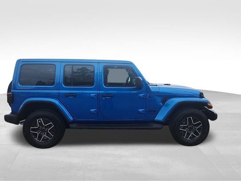 New 2026 Jeep Wrangler Unlimited Sahara AWD/4WD image 21
