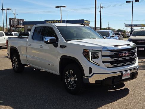 New 2026 GMC Sierra 1500 SLE w/ X31 Off-Road Package AWD/4WD image 5