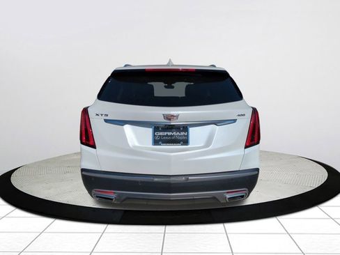 Used 2021 Cadillac XT5 Premium Luxury image 4