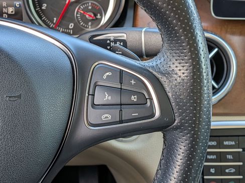 Certified 2018 Mercedes-Benz GLA 250 image 16