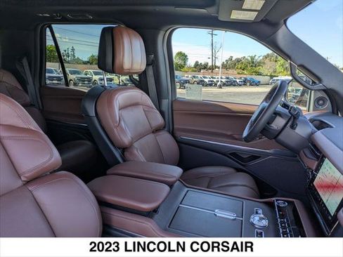 Certified 2023 Lincoln Corsair FWD image 25