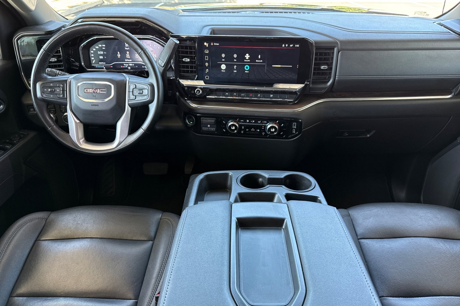 Used 2025 GMC Sierra 1500 SLT AWD/4WD image 21