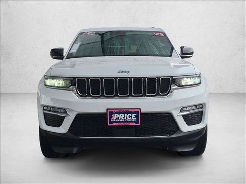 Used 2023 Jeep Grand Cherokee 4WD 4xe image 2