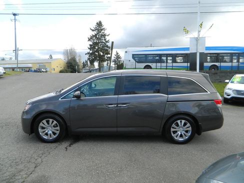 Used 2016 Honda Odyssey EX-L image 5