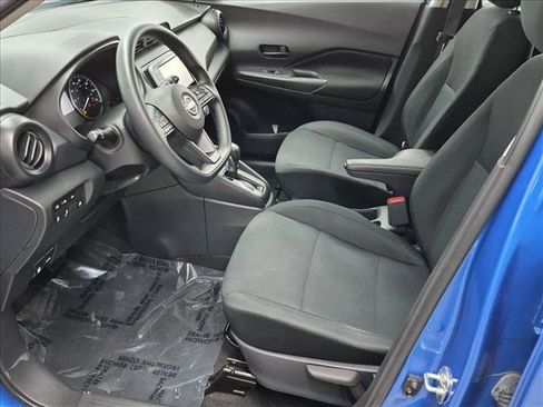 Used 2023 Nissan Kicks S FWD image 15