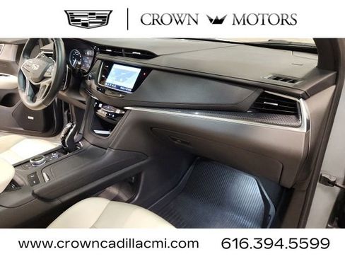 Used 2024 Cadillac XT5 Sportv AWD/4WD image 34