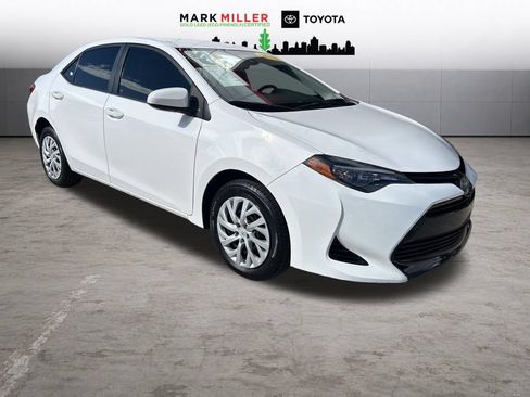 Certified 2017 Toyota Corolla LE w/ Carpet Mat Package (TMS) FWD image 7