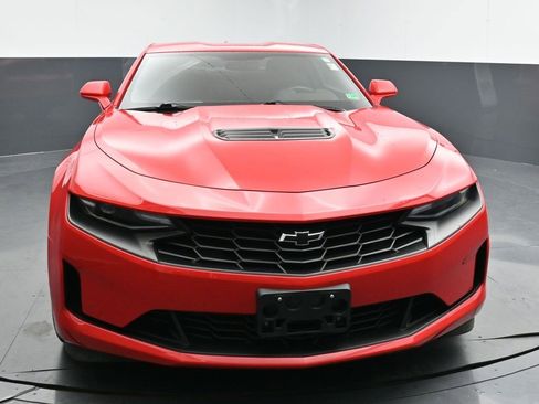Used 2020 Chevrolet Camaro LT image 3