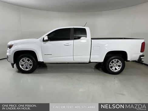 Used 2020 Chevrolet Colorado LT w/ Safety Package image 5