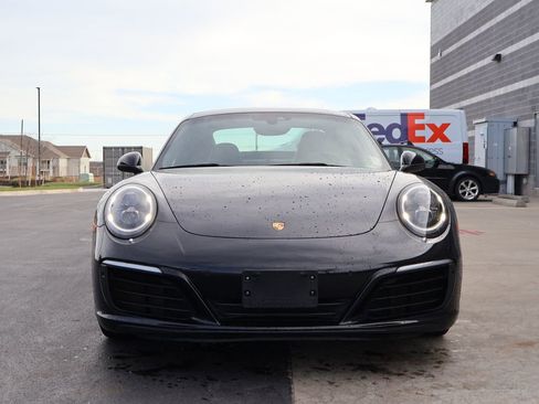 Used 2017 Porsche 911 Carrera 4S image 2