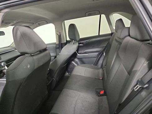 Used 2025 Toyota RAV4 XLE image 15
