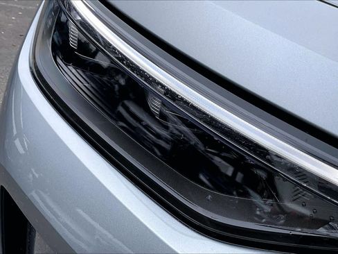 New 2026 Volkswagen Tiguan S FWD image 13
