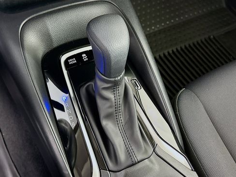 Used 2024 Toyota Corolla LE image 24