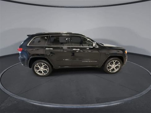 Used 2019 Jeep Grand Cherokee Overland image 9