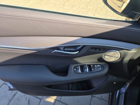 Used 2025 INFINITI QX55 Essential image 6