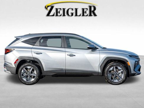 New 2026 Hyundai Tucson SEL image 8