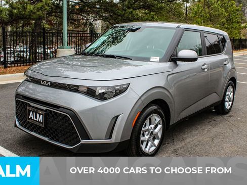 Used 2024 Kia Soul LX w/ Option Group 015 image 3