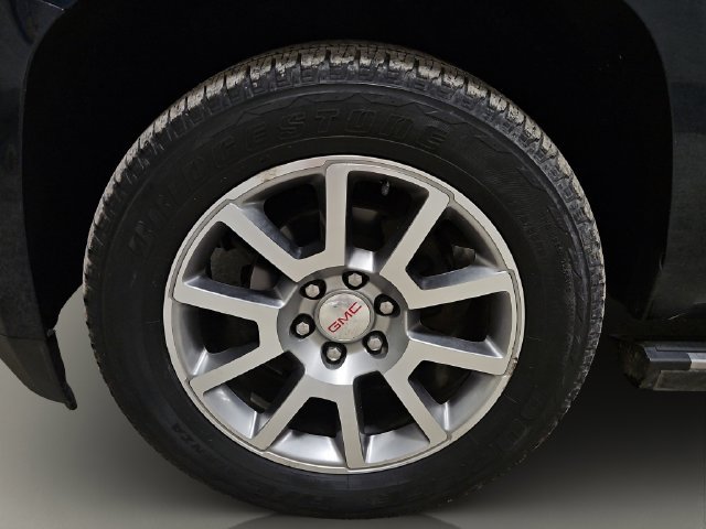 Used 2019 GMC Yukon XL Denali w/ Open Road Package AWD/4WD image 25