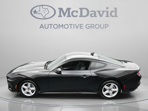 Used 2026 Ford Mustang Coupe RWD image 35