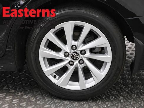 Used 2024 Toyota Camry LE image 33