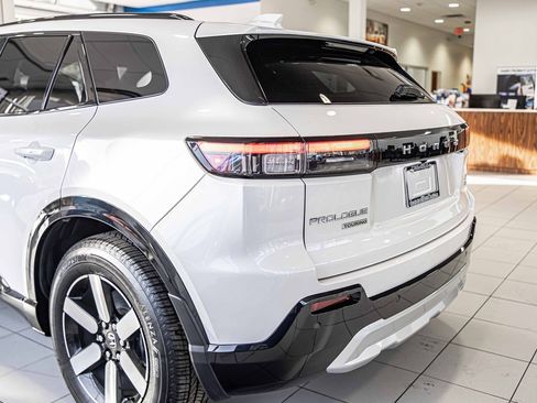 Used 2025 Honda Prologue Touring image 15