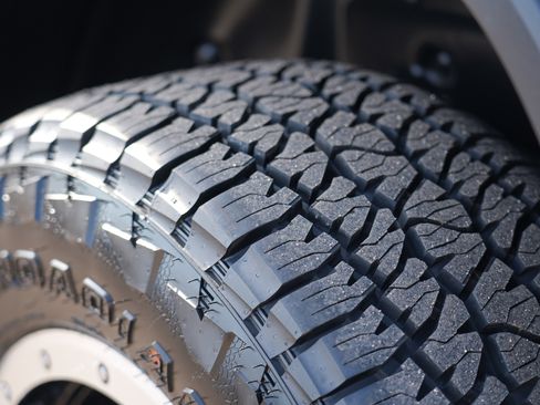 Used 2021 Jeep Wrangler Unlimited Sahara w/ LED Lighting Group image 26