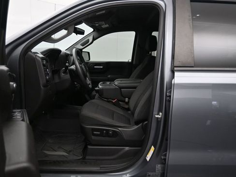 Used 2022 Chevrolet Silverado 1500 Custom Trail Boss w/ Safety Confidence Package AWD/4WD image 20