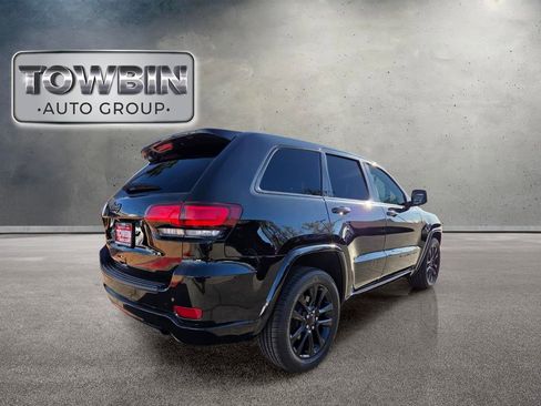 Used 2021 Jeep Grand Cherokee Laredo X RWD image 5