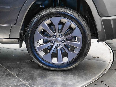 Used 2020 Jeep Cherokee High Altitude image 10