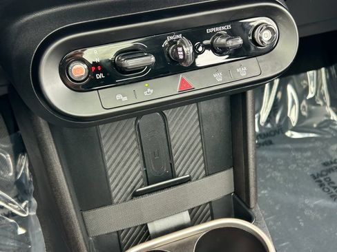 Used 2026 MINI Cooper S FWD image 27