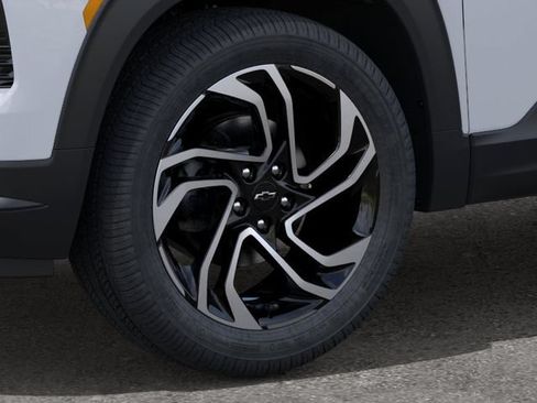 New 2026 Chevrolet TrailBlazer RS w/ Driver Confidence Package FWD image 9