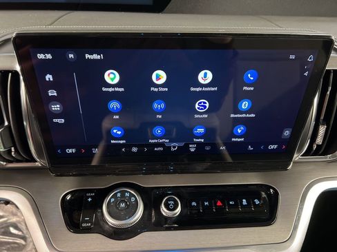 New 2026 Ford Expedition Max Platinum w/ Driver's Package image 9