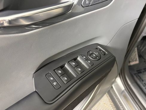 Used 2025 Kia EV9 GT-Line image 13