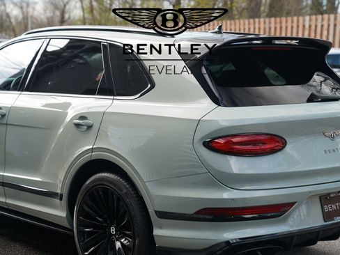 Used 2023 Bentley Bentayga Speed image 52