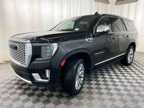 Used 2021 GMC Yukon Denali w/ Denali Ultimate Package AWD/4WD image 22