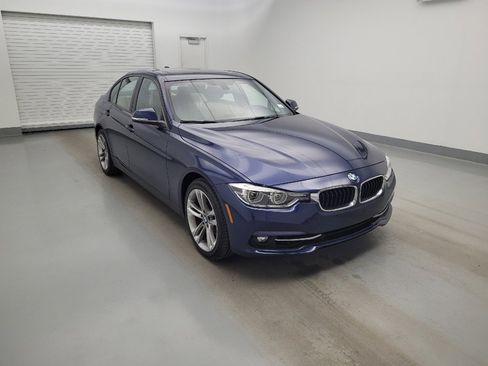 Used 2016 BMW 328i xDrive Sedan AWD/4WD image 13