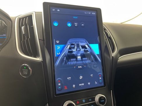 Used 2022 Ford Edge Titanium w/ Equipment Group 301A image 14