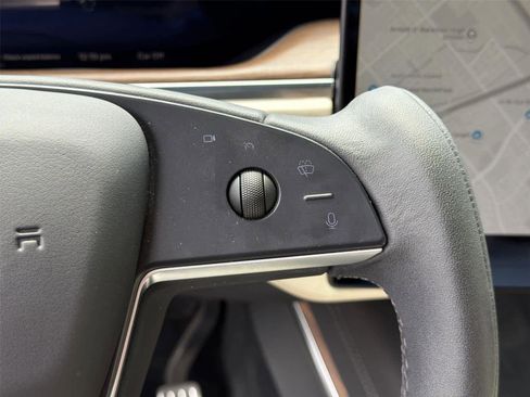 Used 2022 Tesla Model X AWD/4WD image 35