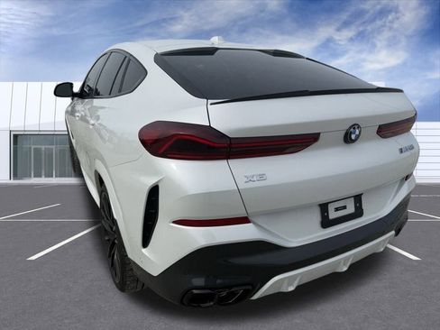 Used 2025 BMW X6 M60i image 11