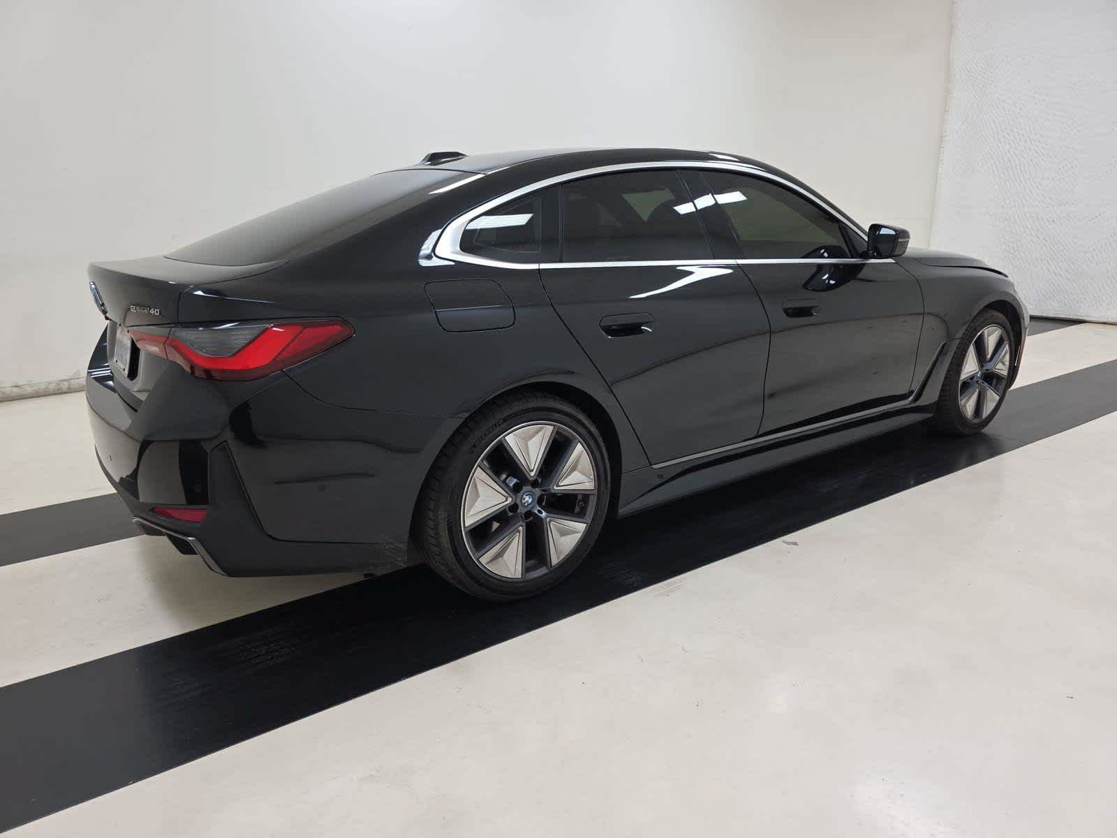 Used 2023 BMW i4 eDrive40 RWD image 4