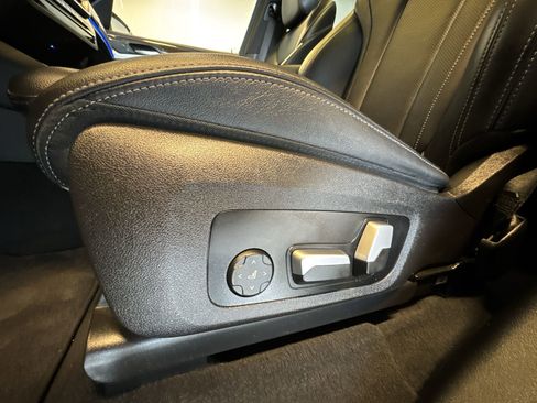 Used 2023 BMW X3 xDrive30i image 12