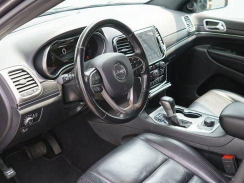 Used 2020 Jeep Grand Cherokee Limited w/ Premium Lighting Group AWD/4WD image 12