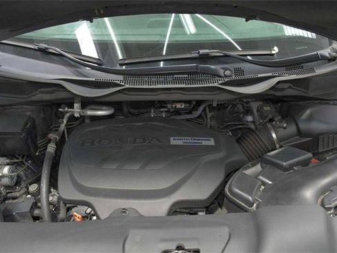 Used 2019 Honda Odyssey LX image 25